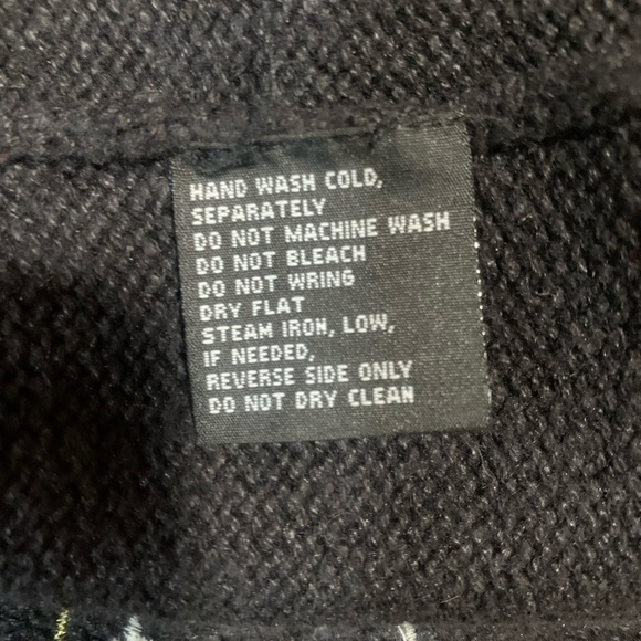 Vintage holiday themed zip up sweater vest - Picture 6 of 6